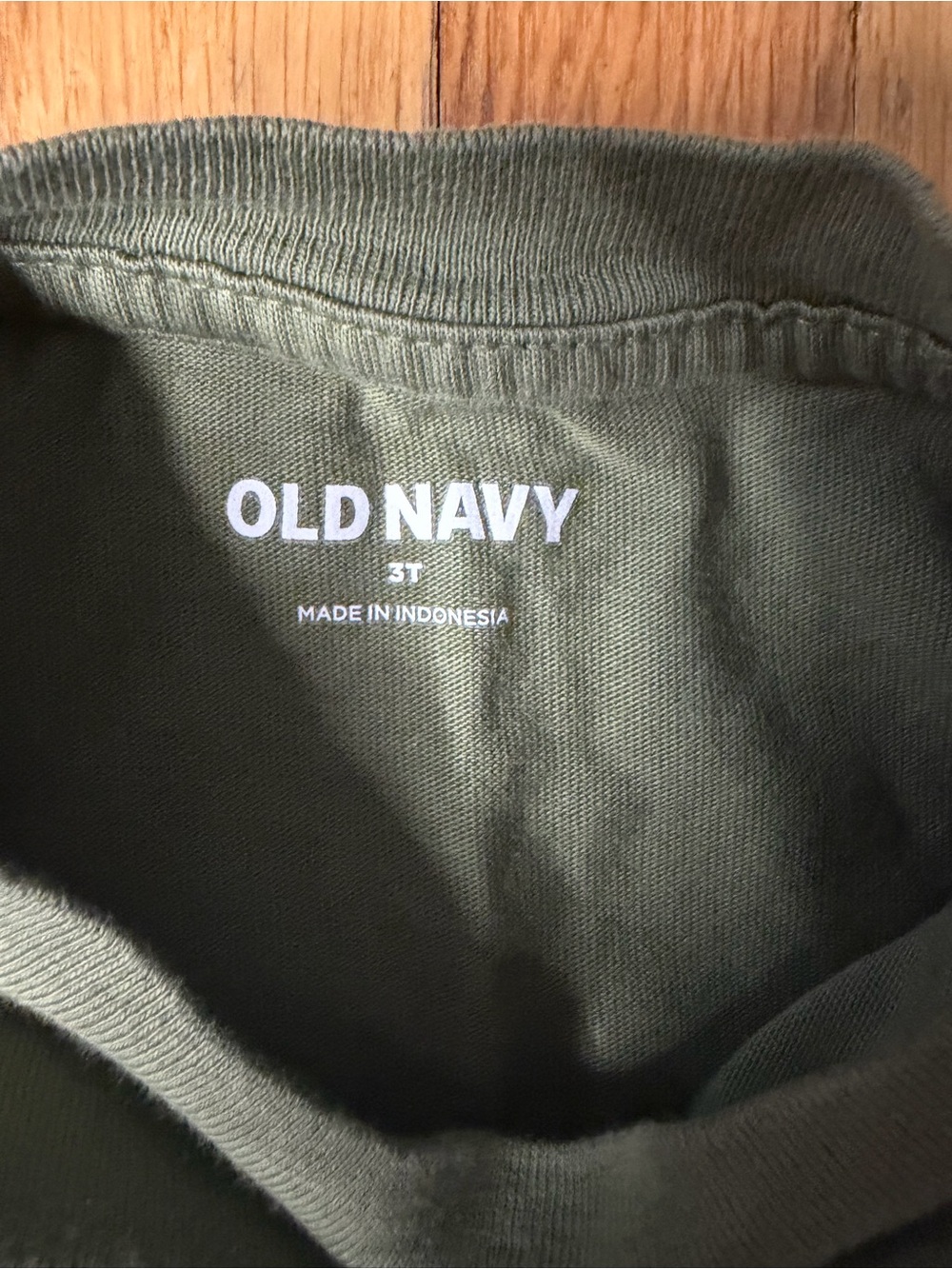 Old Navy 3T Ringer top - Picture 3 of 4